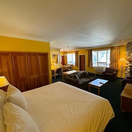 Park Place Lodge 페르니 외부 사진